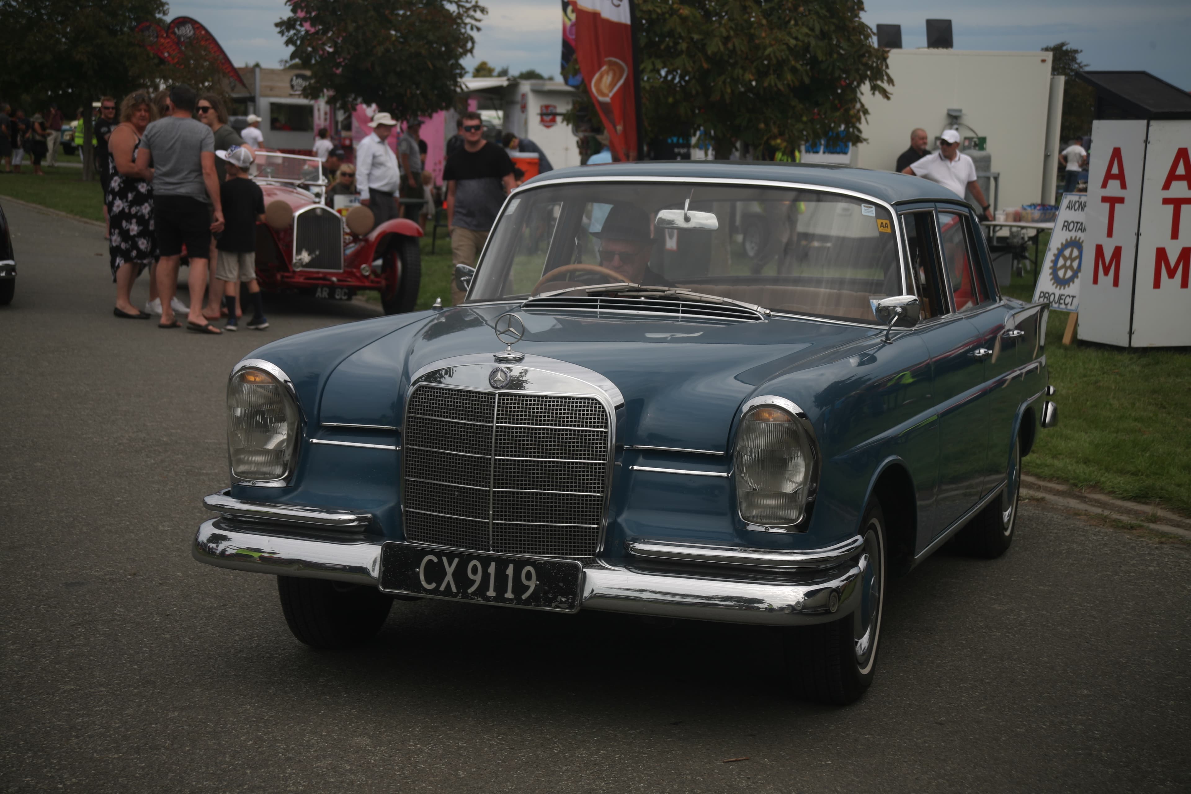 Best European — Mercedes-Benz 230S